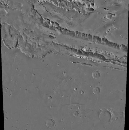 [Foto: Valles Marineris (tratto centrale)]